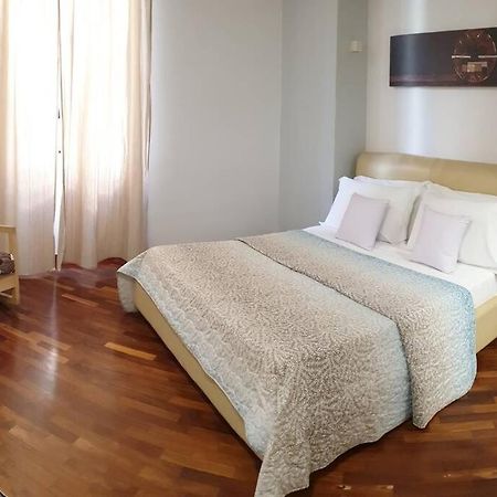 Casual Life Suite Reggio de Calabre Extérieur photo