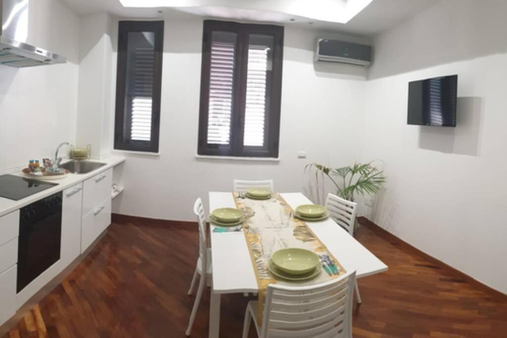 Casual Life Suite Reggio de Calabre Extérieur photo